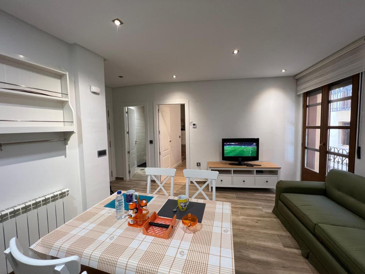 Bermudo Iii Plaza Mayor De Apartment Leon