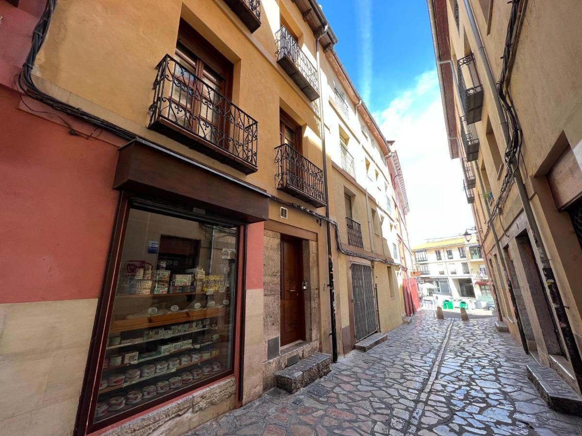 Bermudo Iii Plaza Mayor De Apartment
