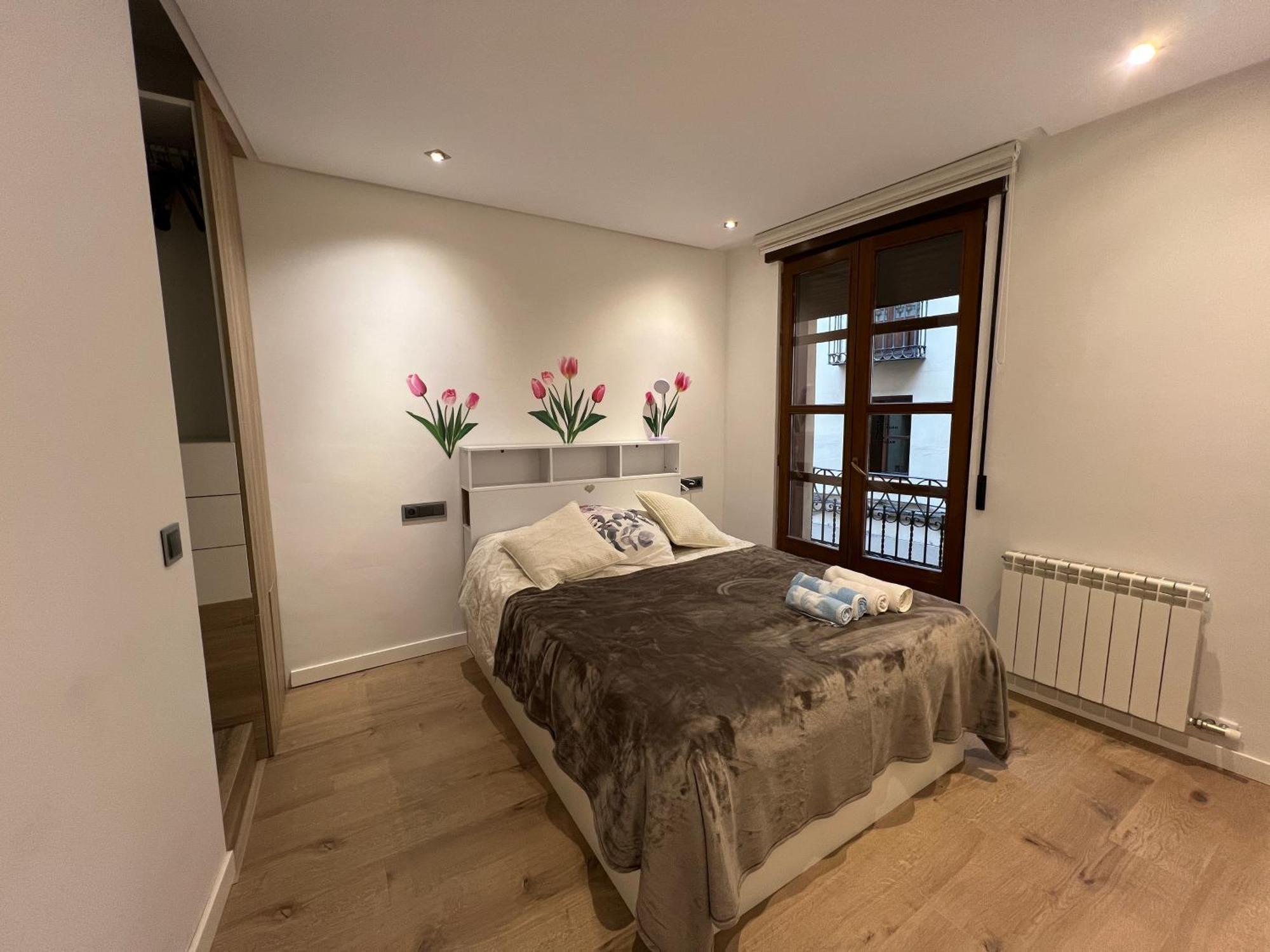 Bermudo Iii Plaza Mayor De Apartment *